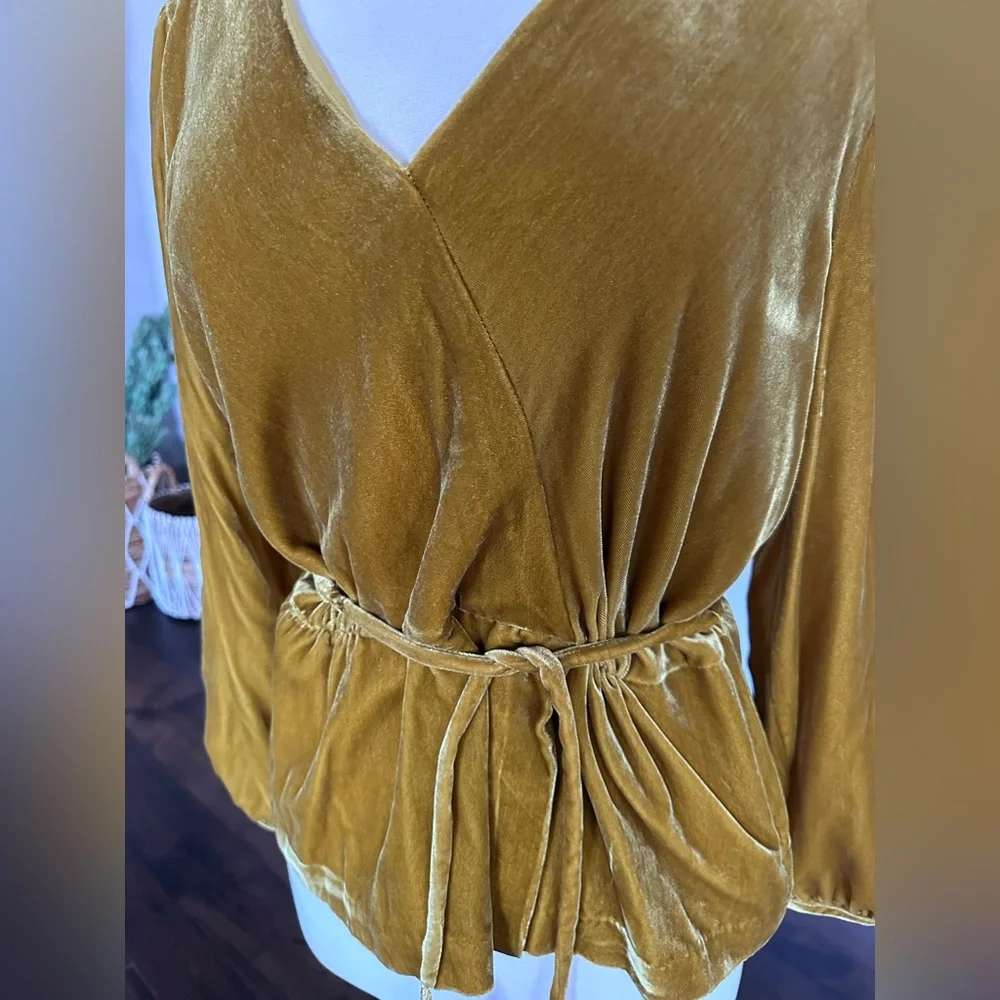 J. Crew Blouse Faux Wrap Holiday Party Drapey Velvet Golden Amber Women's 14 - Picture 5 of 14